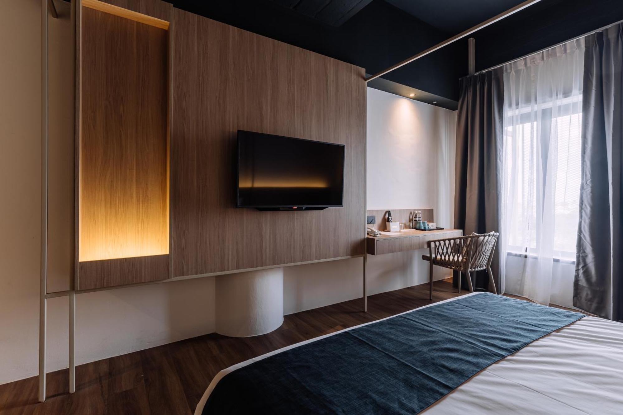 Impiana By Roxy Hotel Кучинг Экстерьер фото