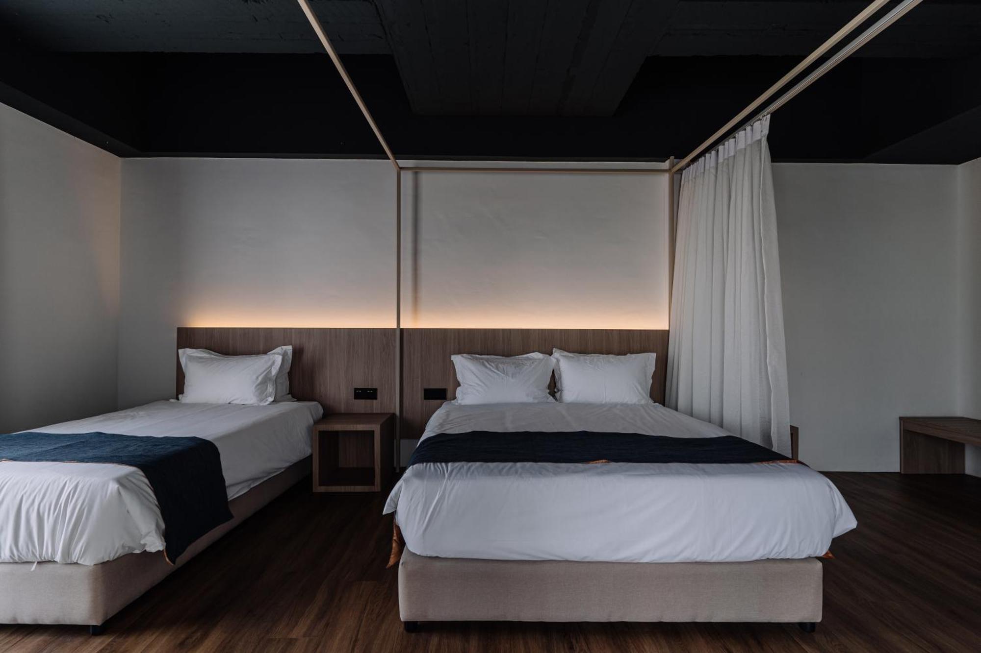 Impiana By Roxy Hotel Кучинг Экстерьер фото